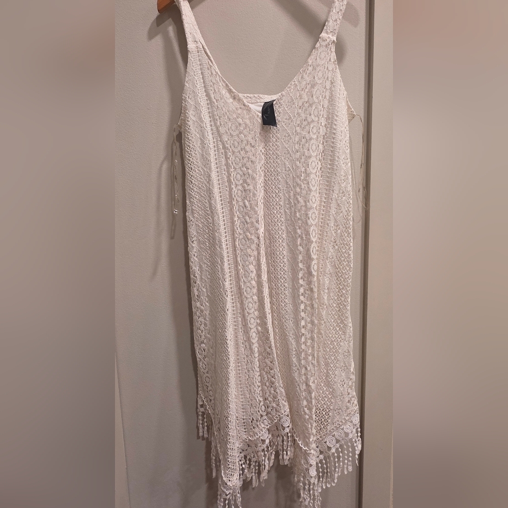 Francesca's Collections Cream Lace Dress